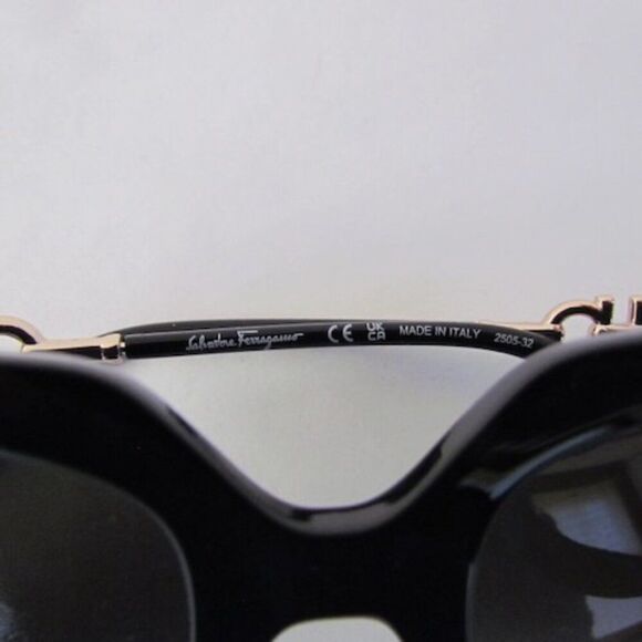 NEW Salvatore Ferragamo Sunglasses Black Smoke Gradient New in Box main image 13